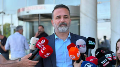 Bursa Büyükşehir Belediyesi CHP Grup Sözcüsü Yücel Akbulut, Mustafa Bozbey’in