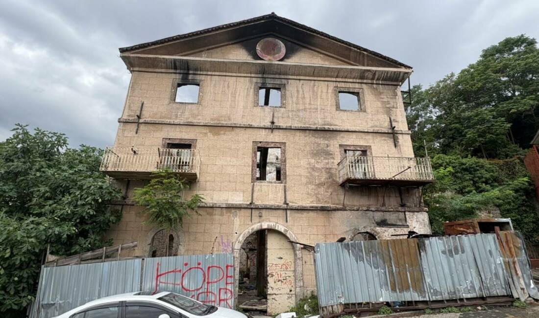 Bursa’da bir dönemin vazgeçilmez adresiydi! Bugün ise sessizliğe mahkum… Bir zamanlar Bursa'da düğünlerin, kutlamaların ve özel davetlerin en gözde