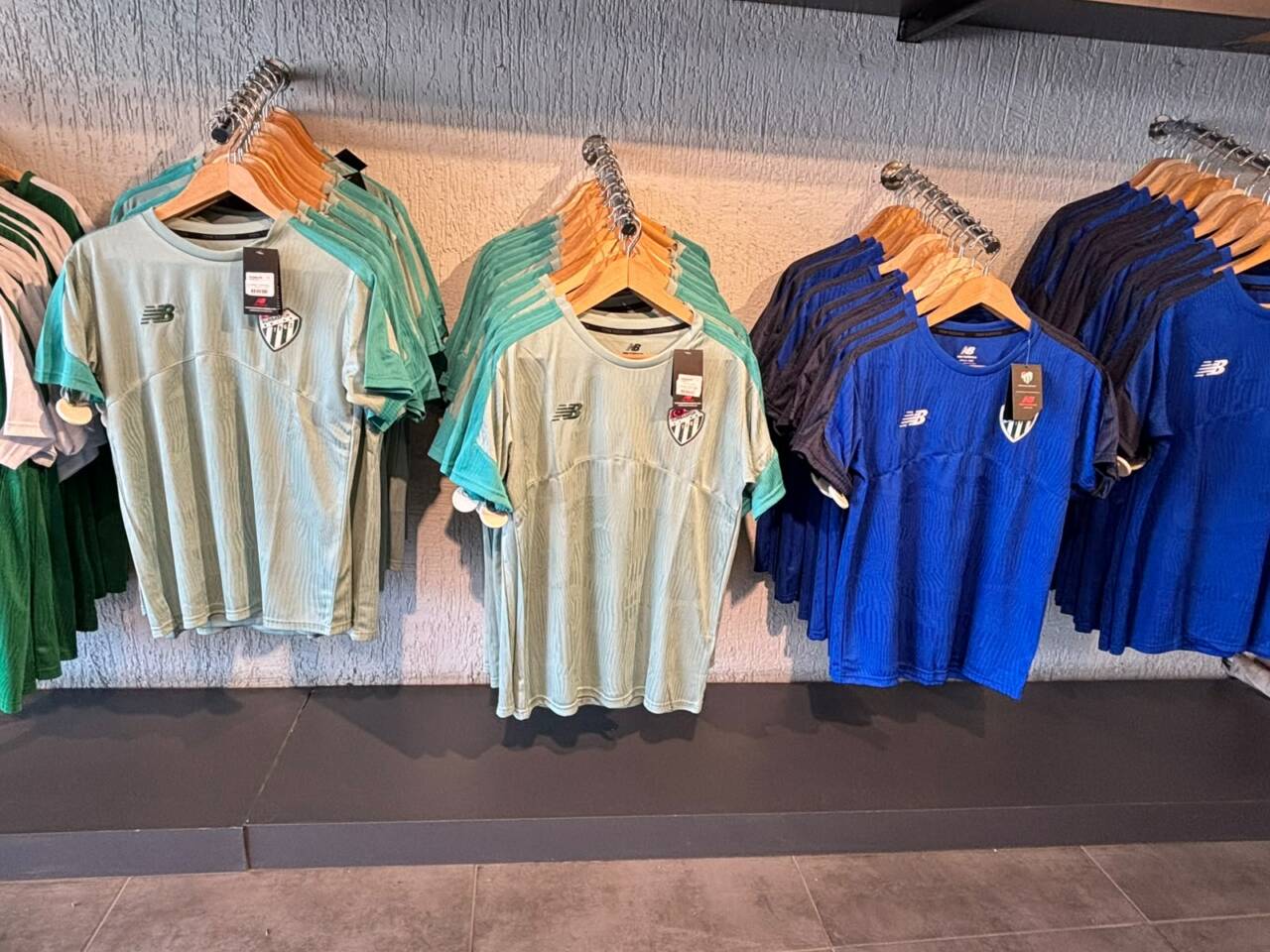 Fetih forması ve yeni ürünler Bursastore’da 2 whatsapp image 2026 07 26 at 113810 1