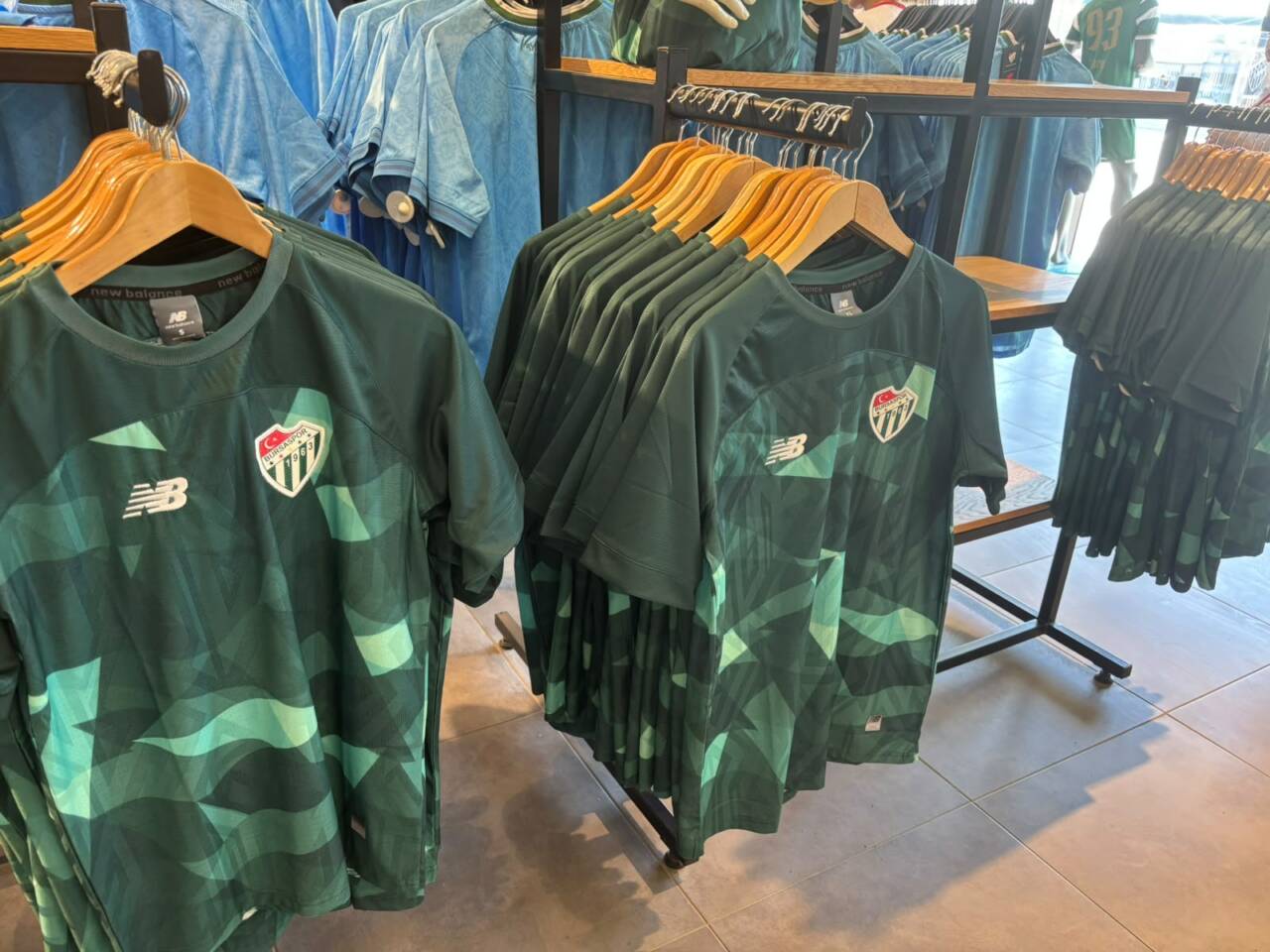 Fetih forması ve yeni ürünler Bursastore’da 9 whatsapp image 2026 07 26 at 113811 3