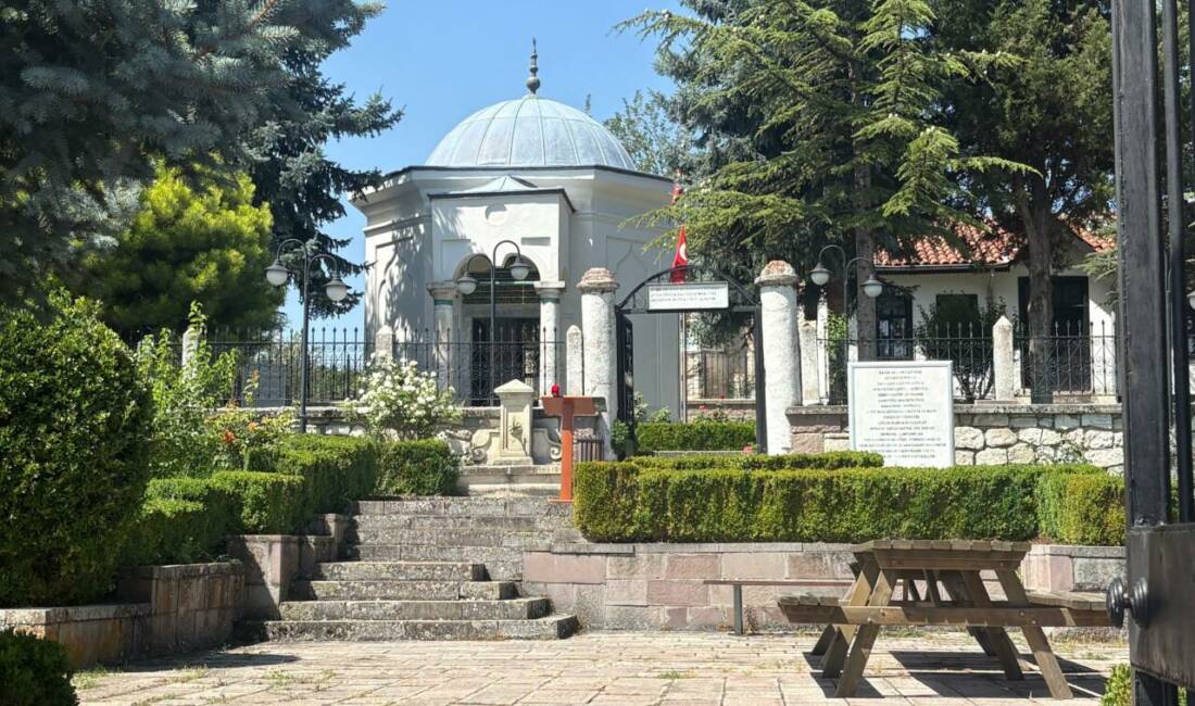 Bursa’dan tarihin kalbine yolculuk! İlk durak Hayme Ana Türbesi Osmanlı’nın manevi mimarı Hayme Ana’nın ebedi istirahatgahı, Kütahya’da düzenlenen tanıtım