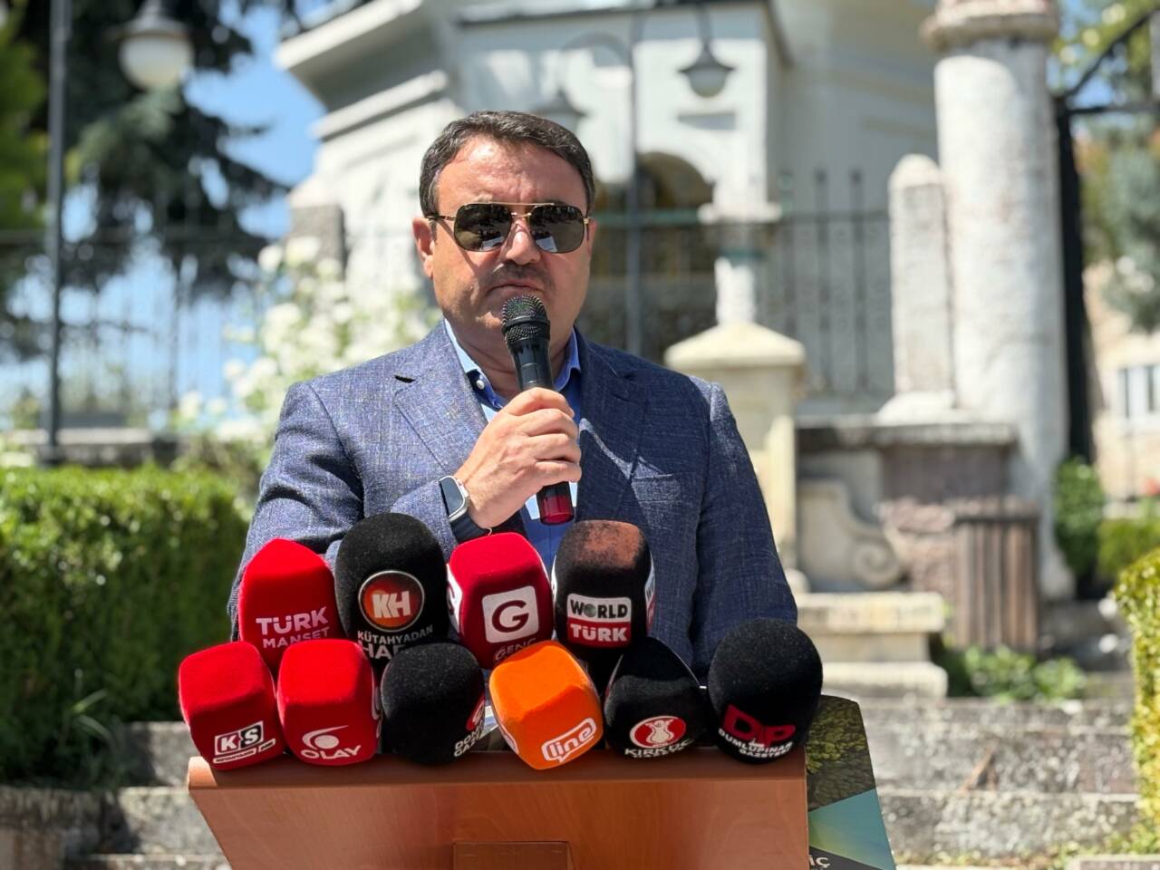 Bursa'dan tarihin kalbine yolculuk! İlk durak Hayme Ana Türbesi 5 whatsapp image 2026 07 27 at 115937 2