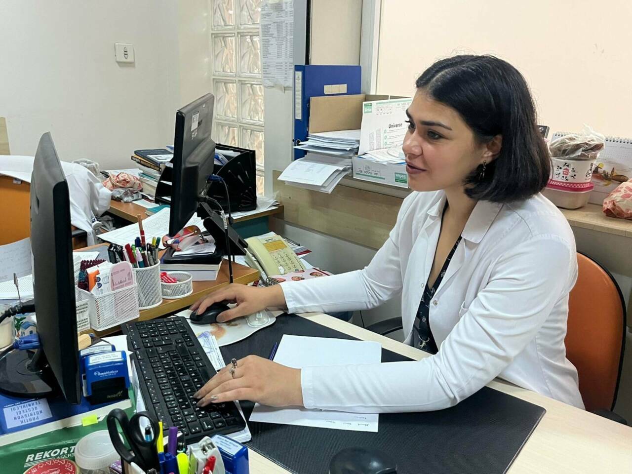 Yaz sıcaklarında kahve içerken dikkat! 2 yaz sicaklarinda kahve icerken dikkat 79b50cabb27e