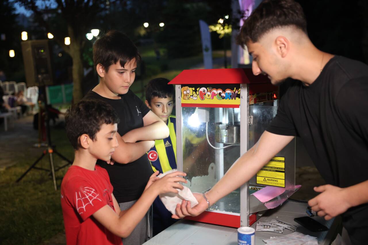 Bursa'da çocuklar için keyifli yaz akşamları 6 Bursa'da çocuklar için keyifli yaz akşamları