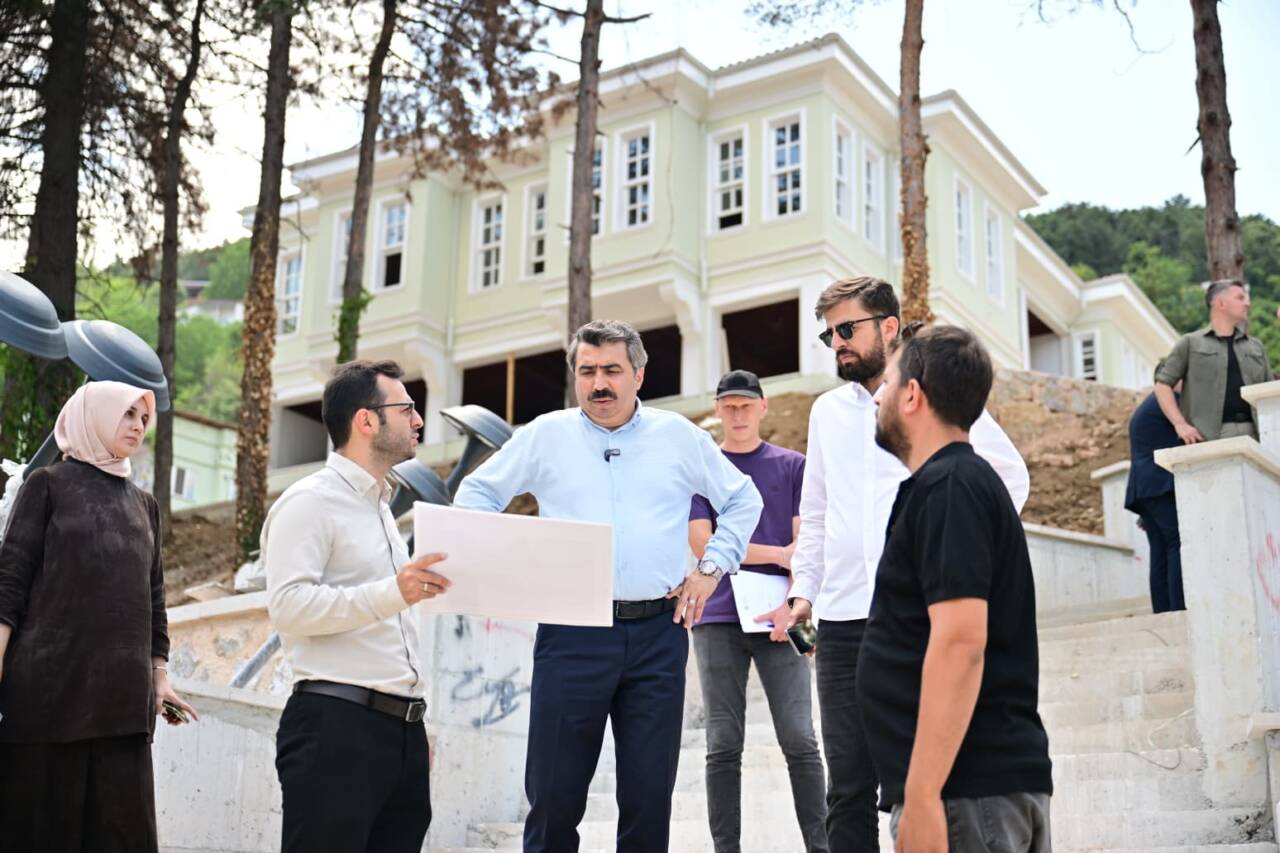 Bursa'nın gizli hazinesi yeniden doğuyor! 3 FEVZİYE PARKI VE TARİHİ KÖŞKTE GERİ SAYIM BAŞLADI