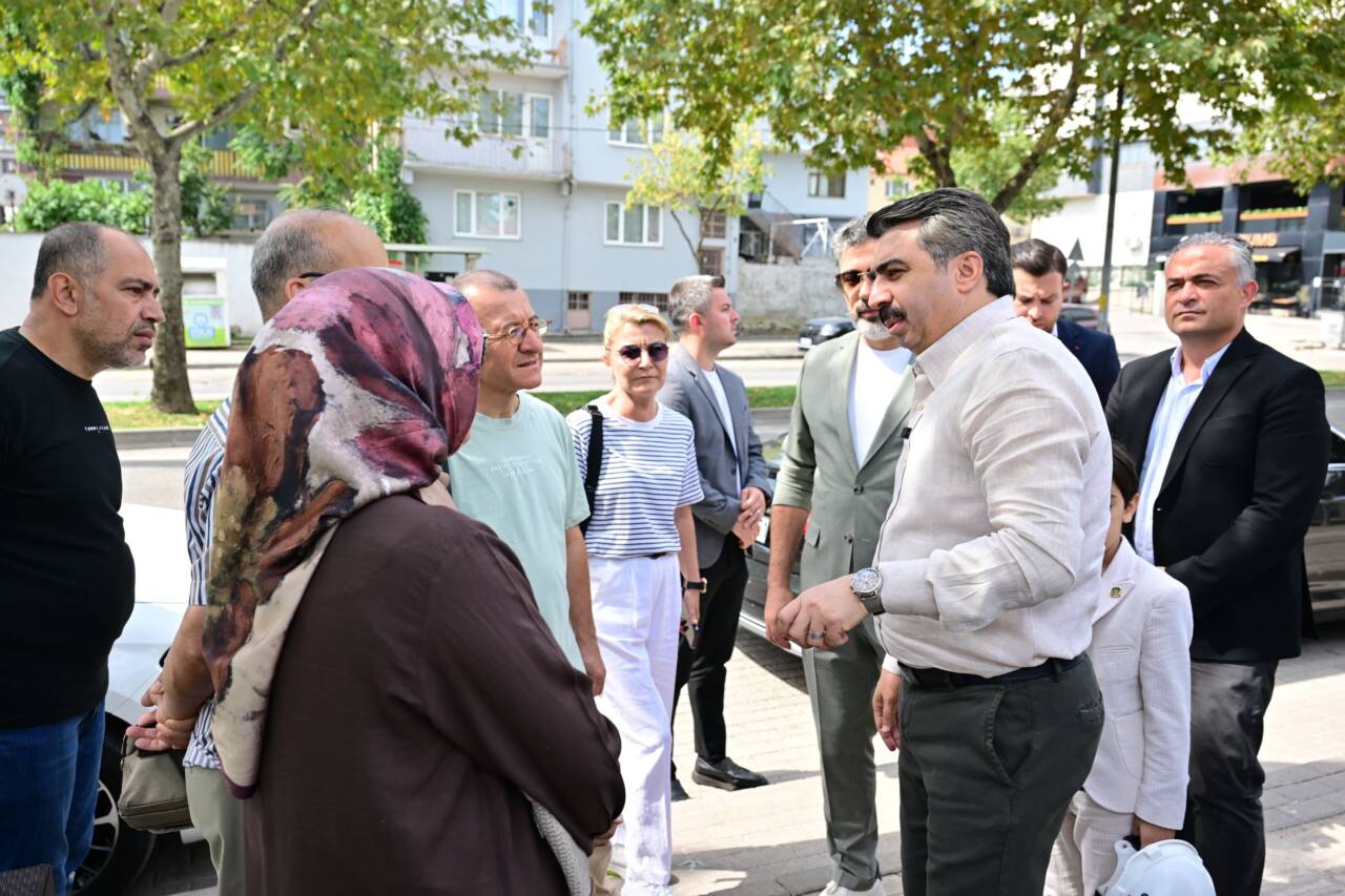 Bursa'nın o mahallesinde dönüşüm için ilk kepçe vuruldu! 30 bin yeni konut... 7 Bursa'nın o mahallesinde dönüşüm için ilk kepçe vuruldu!