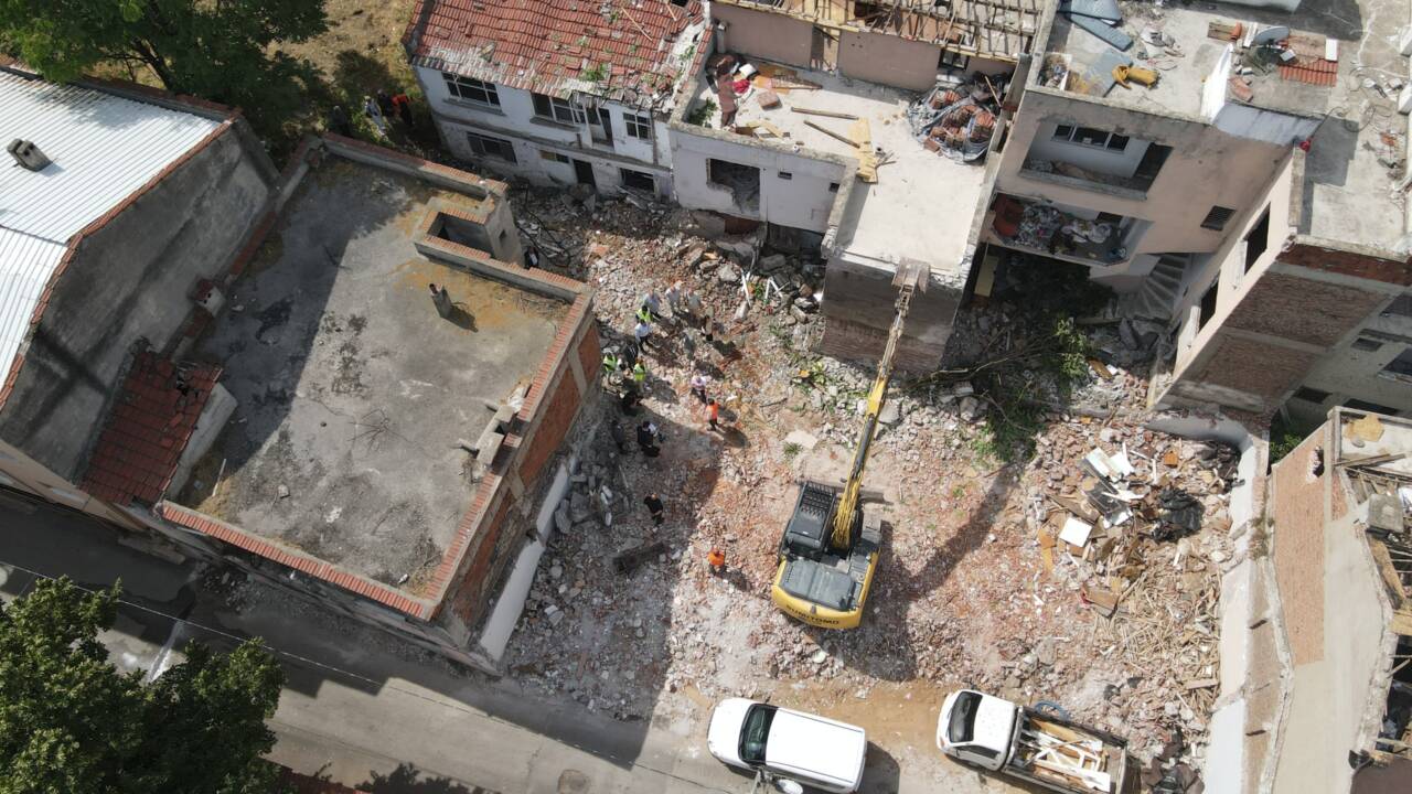 Bursa'nın o mahallesinde dönüşüm için ilk kepçe vuruldu! 30 bin yeni konut... 3 Bursa'nın o mahallesinde dönüşüm için ilk kepçe vuruldu!