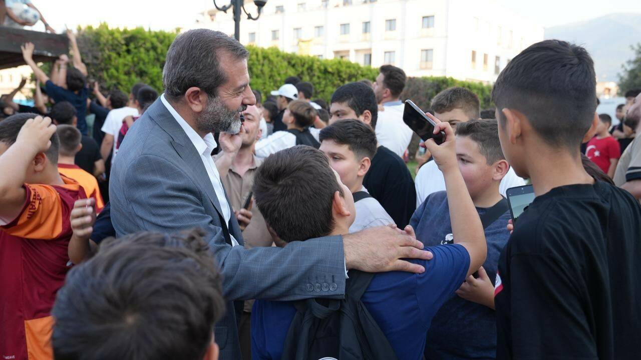 Yerli Camavinga Bursa'da 2 yerli camavinga bursada 7ee2fb54632f
